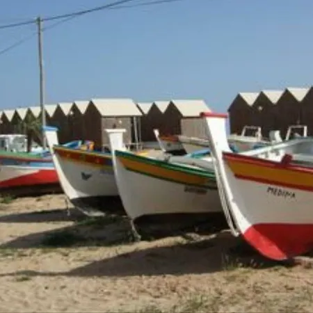 Апартаменты Quiet Overlooking The Swimming Pool Армасан-де-Пера