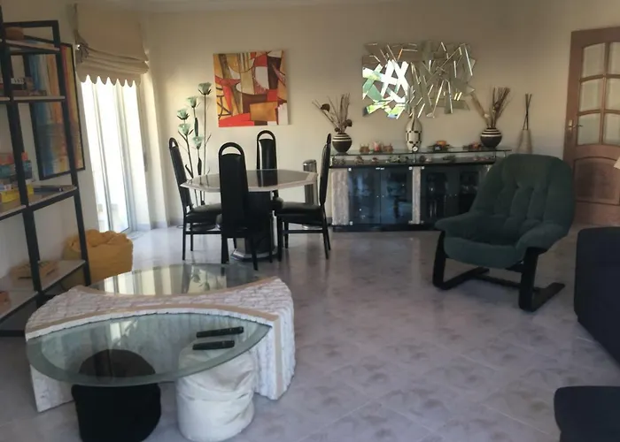 Quiet Overlooking The Swimming Pool