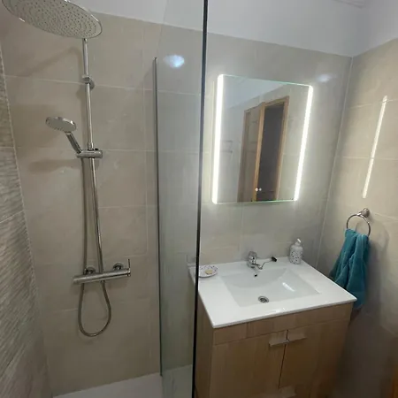 Appartement Quiet Overlooking The Swimming Pool *