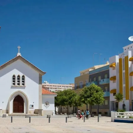 Quiet Overlooking The Swimming Pool Appartement