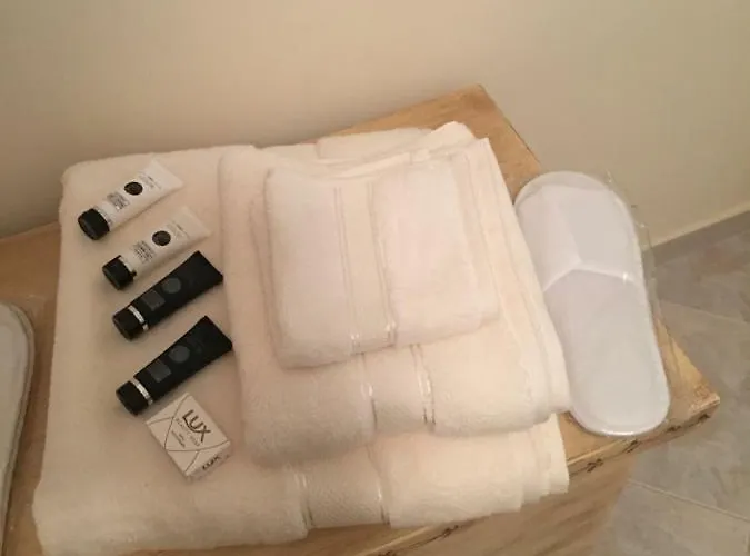 Quiet Overlooking The Swimming Pool * Armação de Pêra