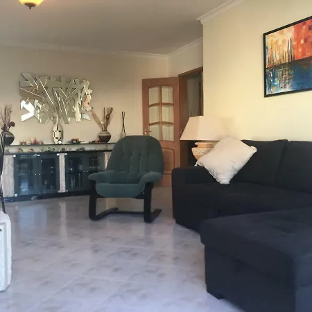 Quiet Overlooking The Swimming Pool Apartment *